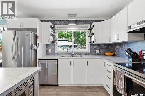 2508 Preston Avenue S, Saskatoon, SK - Indoor Photo Showing Kitchen With Stainless Steel Kitchen With Double Sink