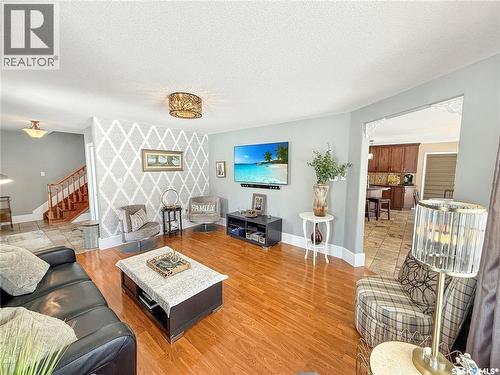 5 Poplar Place, Candle Lake, SK - Indoor Photo Showing Living Room