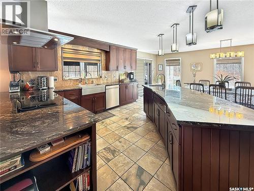 5 Poplar Place, Candle Lake, SK - Indoor Photo Showing Kitchen With Stainless Steel Kitchen With Upgraded Kitchen