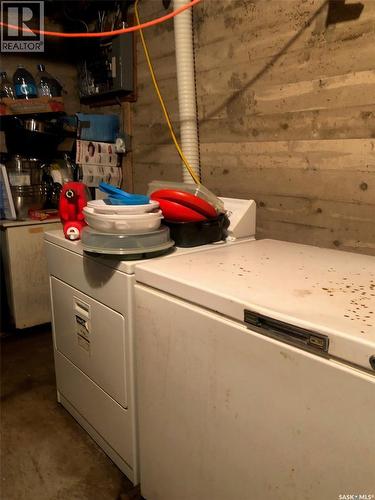 226 2Nd Avenue Se, Norquay, SK - Indoor