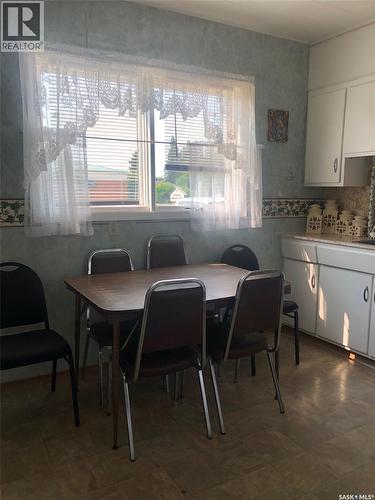 226 2Nd Avenue Se, Norquay, SK - Indoor Photo Showing Dining Room