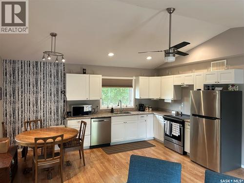 112 3Rd Avenue S, Big River, SK - Indoor Photo Showing Kitchen With Stainless Steel Kitchen