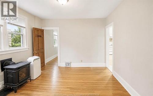 2177 Dougall Unit# Upper, Windsor, ON - Indoor Photo Showing Other Room
