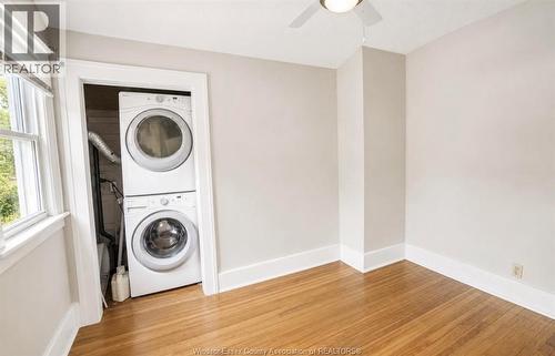 2177 Dougall Unit# Upper, Windsor, ON - Indoor Photo Showing Laundry Room