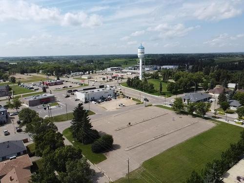 4911 55A St, Wetaskiwin, AB 