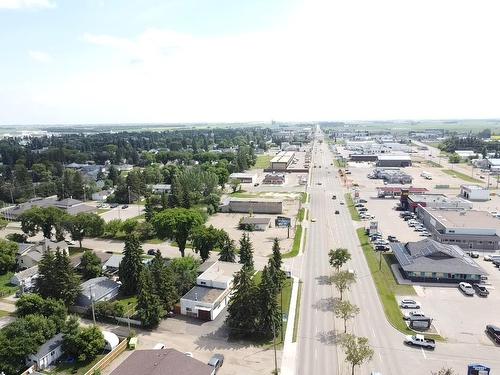4911 55A St, Wetaskiwin, AB 