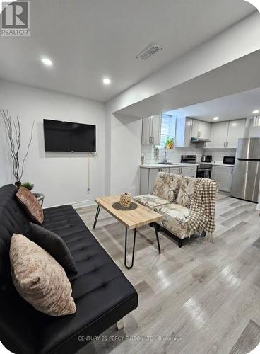 2 - 54 BAYCLIFFE DRIVE , Whitby, Ontario L1P 0B2 2