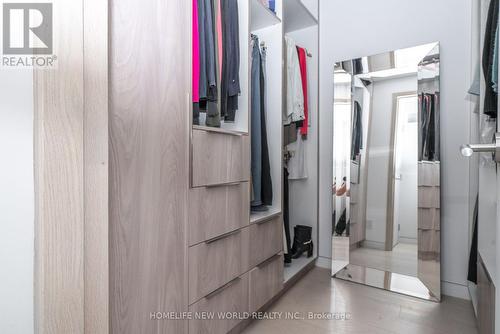 30 Carling Avenue, Toronto, ON - Indoor