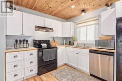 24 - 301 CARLOW ROAD Central Elgin (Port Stanley), ON N5L 1B7