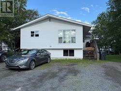 32 Muir Avenue  Grand Falls Windsor, NL A2A 2H9