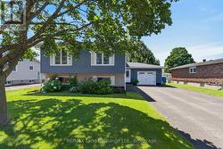 42 WEBSTER STREET Kincardine, ON N0G 2T0