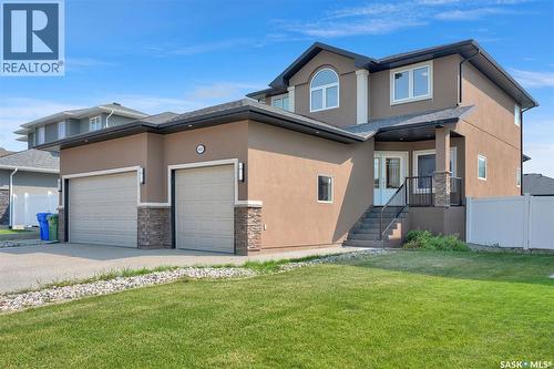 6033 Little Pine Loop, Regina, SK - Outdoor