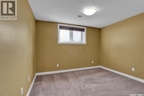 6033 Little Pine Loop, Regina, SK - Indoor Photo Showing Other Room