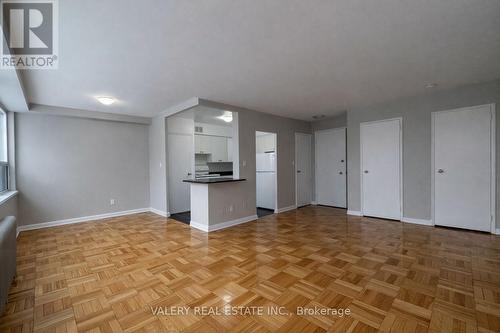 501 - 42 THORNCLIFFE PARK DRIVE , Toronto, Ontario M4H 1K1 4