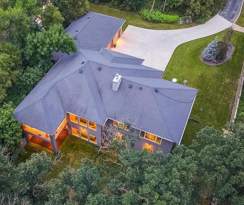 6975 Roblin Blvd, Headingley, MB - Outdoor