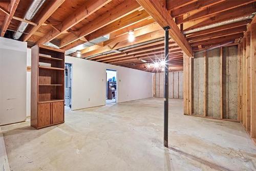 23 Werrell Cr, Winnipeg, MB - Indoor Photo Showing Basement