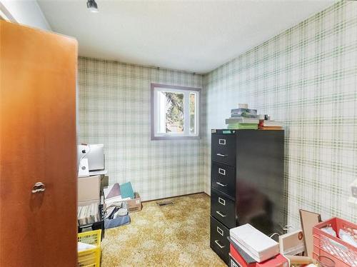 55 Stefanie Dr, Winnipeg, MB - Indoor