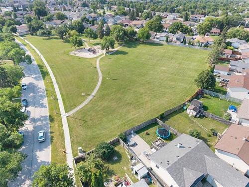 55 Stefanie Dr, Winnipeg, MB - Outdoor With View
