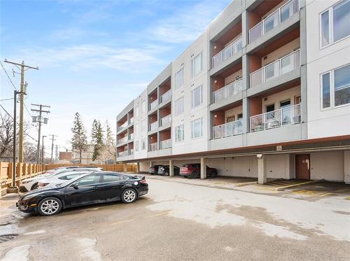 310-155 Sherbrook St, Winnipeg, MB - Outdoor With Balcony