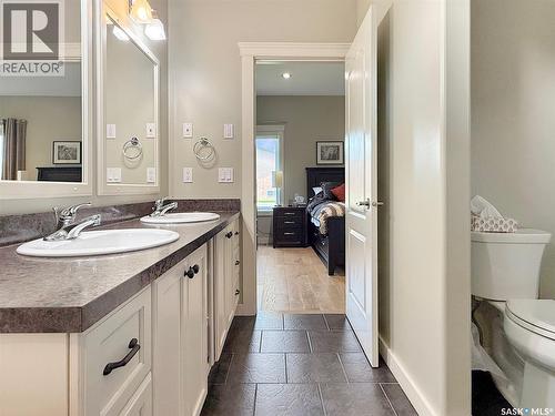 702 Cooper Drive, Swift Current, SK - Indoor Photo Showing Bathroom