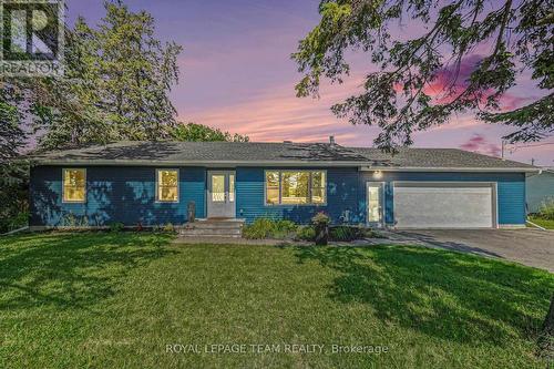 2477 MERIVALE ROAD  Ottawa, ON K2C 3H1