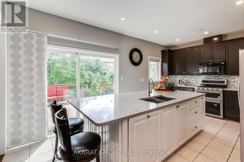 3320 Cline Street, Burlington, ON - Indoor Photo Showing Kitchen With Double Sink With Upgraded Kitchen