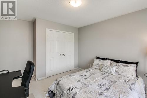 3320 Cline Street, Burlington, ON - Indoor Photo Showing Bedroom