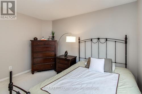 3320 Cline Street, Burlington, ON - Indoor Photo Showing Bedroom