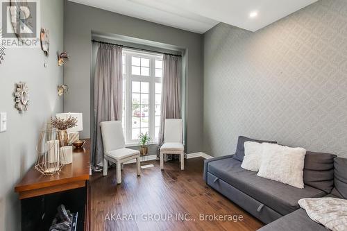 3320 Cline Street, Burlington, ON - Indoor