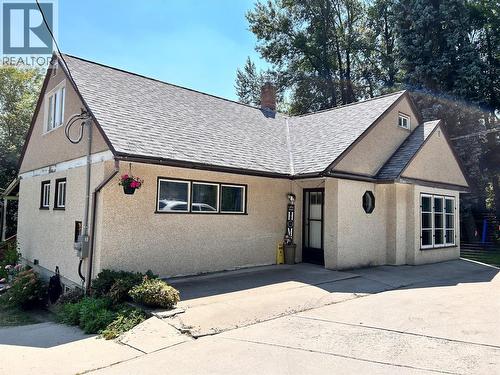 2066 CAUGHLIN Road  Fruitvale, BC V0G 1L1