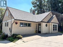 2066 CAUGHLIN Road  Fruitvale, BC V0G 1L1
