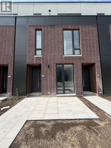143 Everett Common, St. Catharines, ON - Outdoor