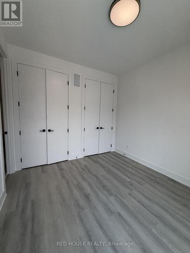 143 Everett Common, St. Catharines, ON - Indoor Photo Showing Garage