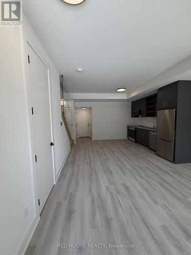 143 Everett Common, St. Catharines, ON - Indoor