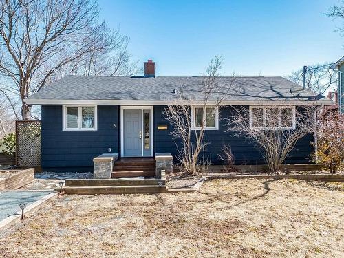 9 Campbell Drive, Bedford, NS 