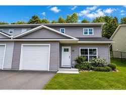 67 Dewitt Acres  Fredericton, NB E3A 6S3