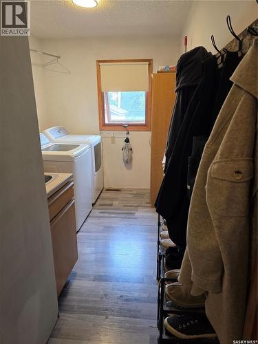 103 Bounty Street, Conquest, SK - Indoor Photo Showing Laundry Room