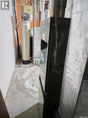 103 Bounty Street, Conquest, SK - Indoor Photo Showing Basement