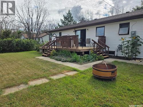 103 Bounty Street, Conquest, SK - Outdoor With Deck Patio Veranda