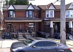 21 PATON ROAD Toronto, ON M6H 1R7