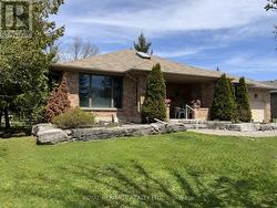 2 MILL STREET Kawartha Lakes (Bobcaygeon), ON K0M 1A0