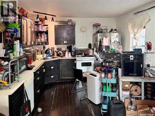 2130 Rae Street, Regina, SK - Indoor