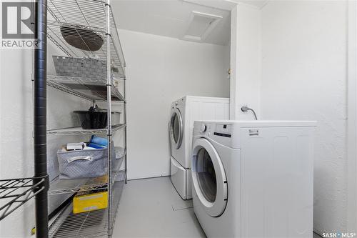 215 Margaret Street, Bulyea, SK - Indoor Photo Showing Laundry Room