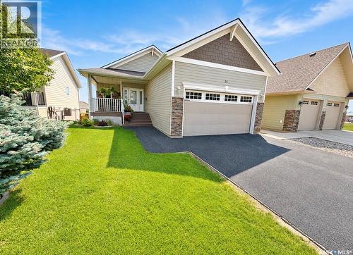 34 533 4Th Avenue Ne, Swift Current, SK - Outdoor With Facade