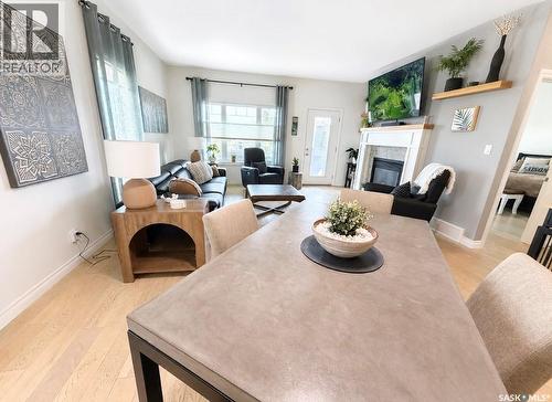 34 533 4Th Avenue Ne, Swift Current, SK - Indoor With Fireplace