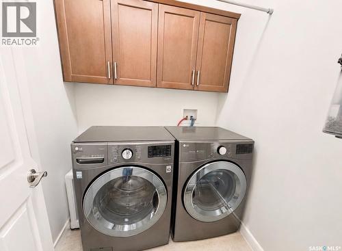34 533 4Th Avenue Ne, Swift Current, SK - Indoor Photo Showing Laundry Room