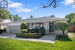 1223 ROYAL YORK ROAD  London North (North L), ON N6H 4A1