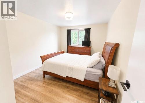 325 Aspen Drive, Swift Current, SK - Indoor Photo Showing Bedroom