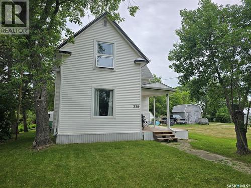 328 6Th Avenue, Broadview, SK - Outdoor With Exterior