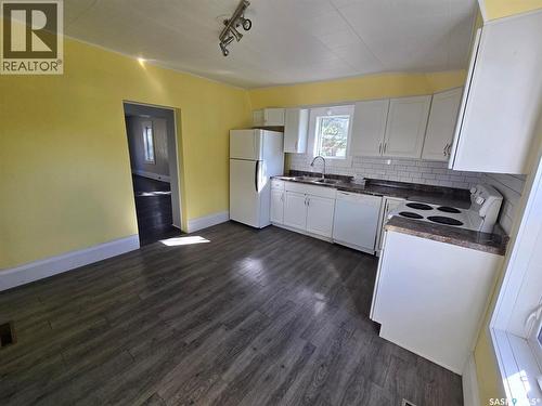 328 6Th Avenue, Broadview, SK 